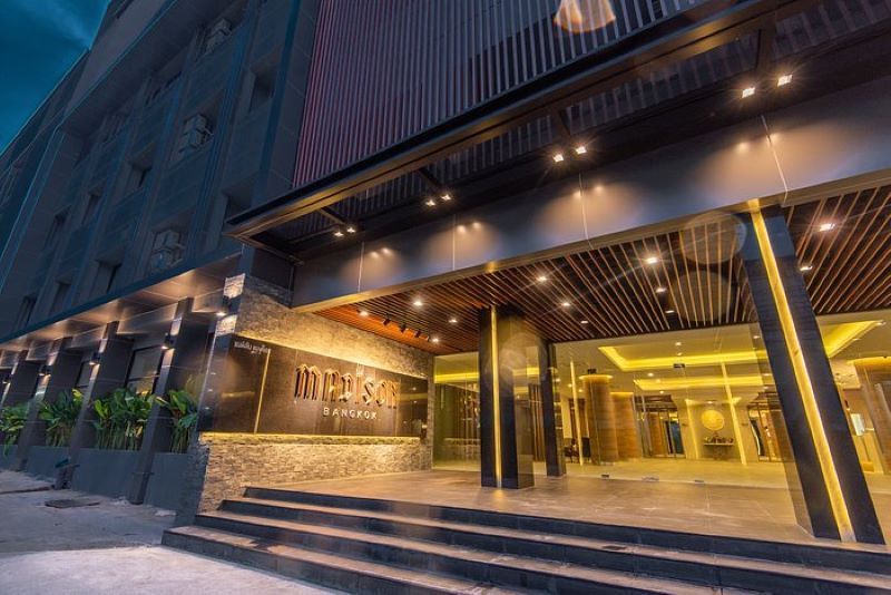 c26db1eb-e933-48cd-ac50-47d7c631a5eb